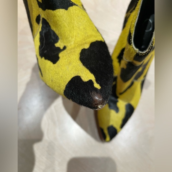 Jessica Simpson Cowgirl Heel Booties - Picture 5 of 7